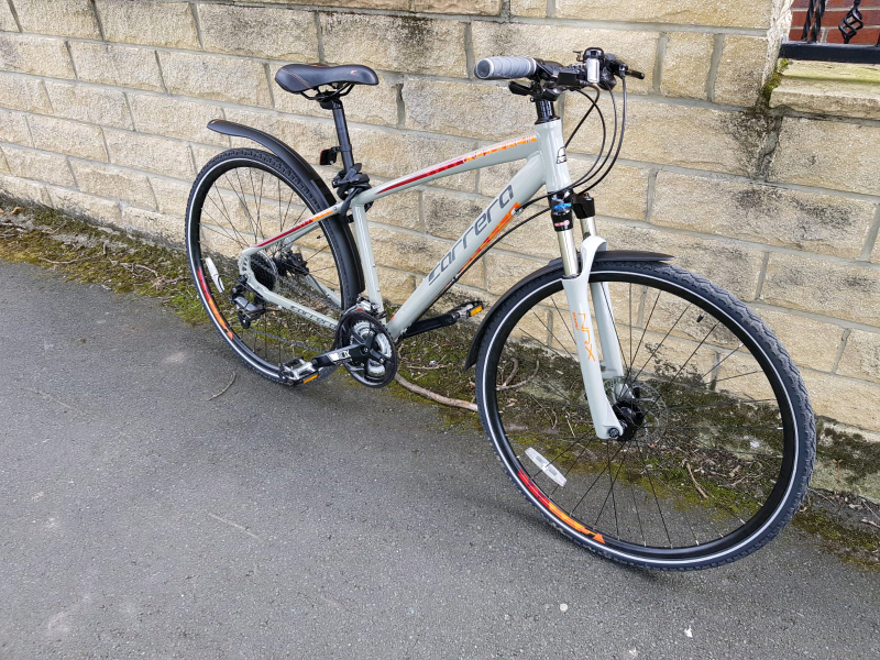 carrera crossfire 3 hybrid bike
